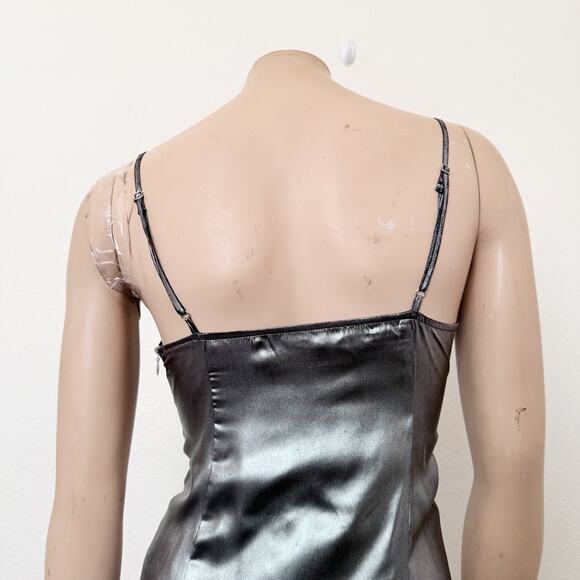 [Urban Outfitters] Silver Metallic Asymmetrical Mallory Mini Dress Size Medium M - Picture 5 of 12